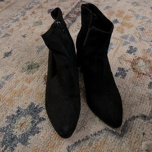 Marc Fisher boots 2 inches Heel Size 8.5